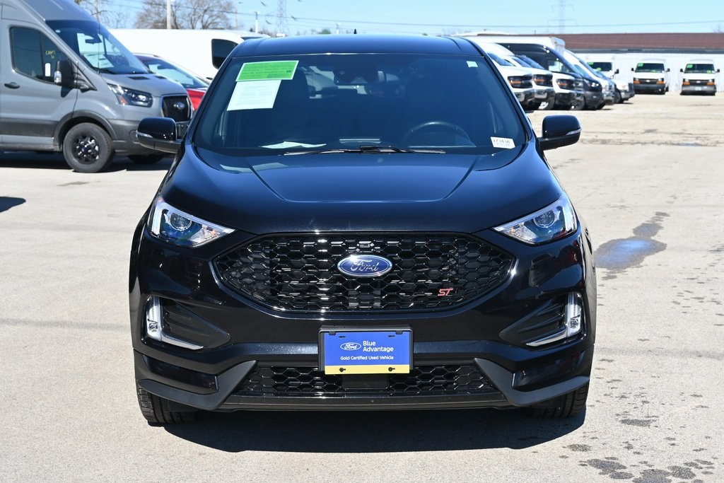 2022 Ford Edge ST photo 4