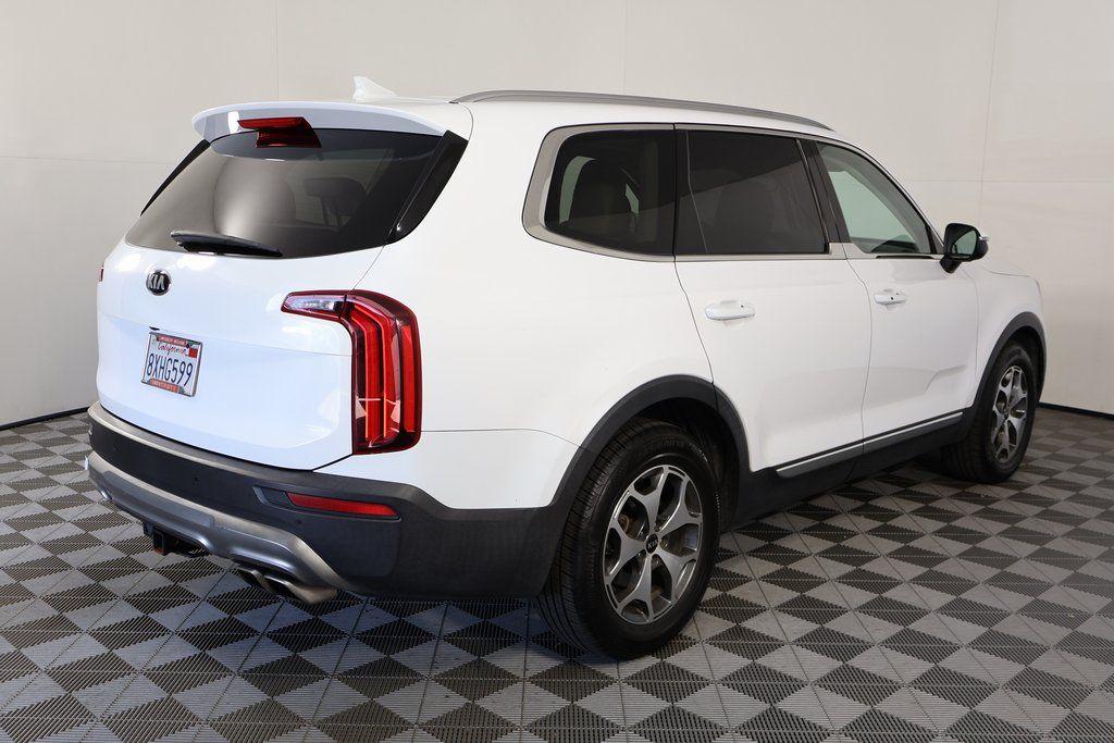 2021 Kia Telluride EX photo 3