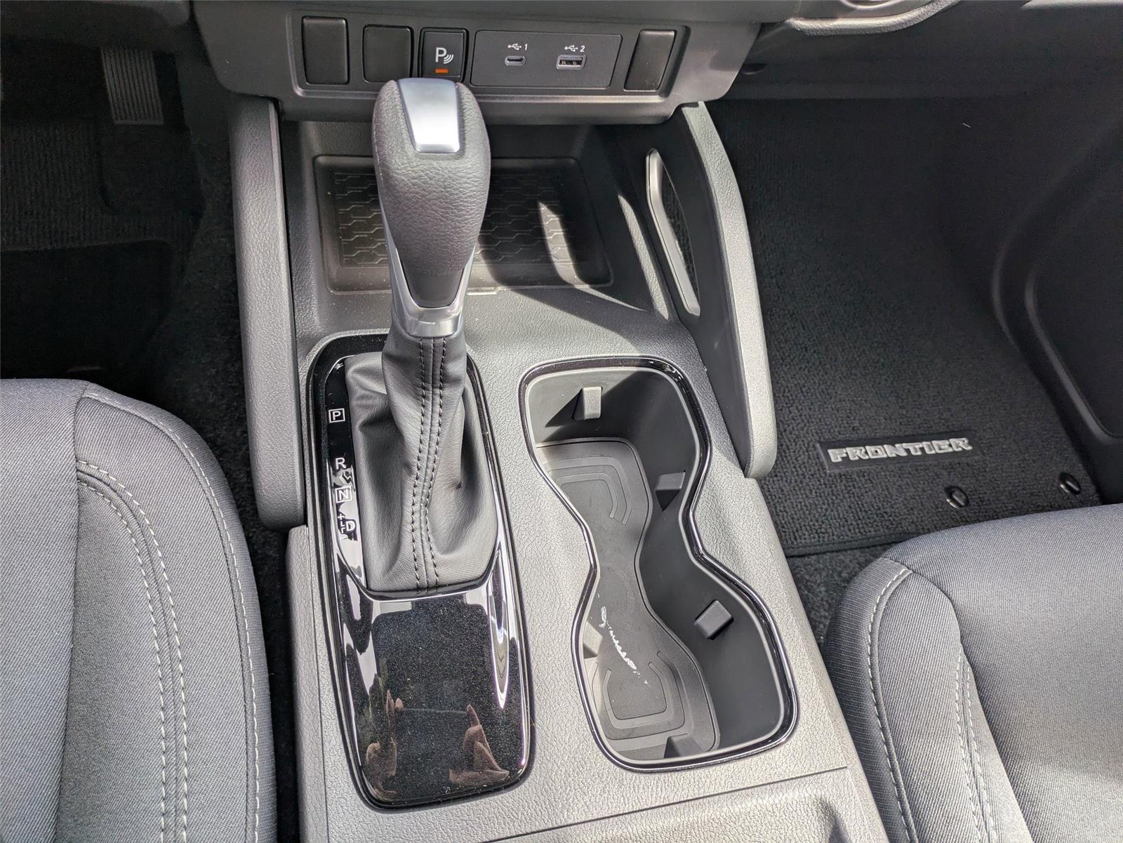 2026 Nissan Frontier SV photo 24