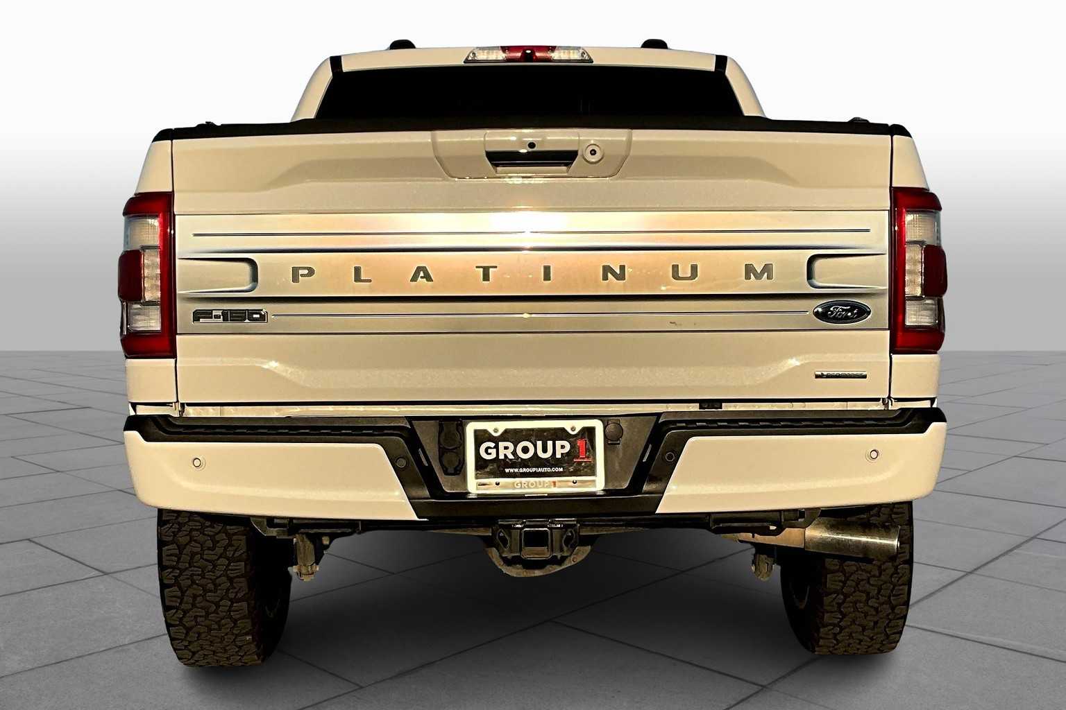 2022 Ford F-150 Platinum photo 4