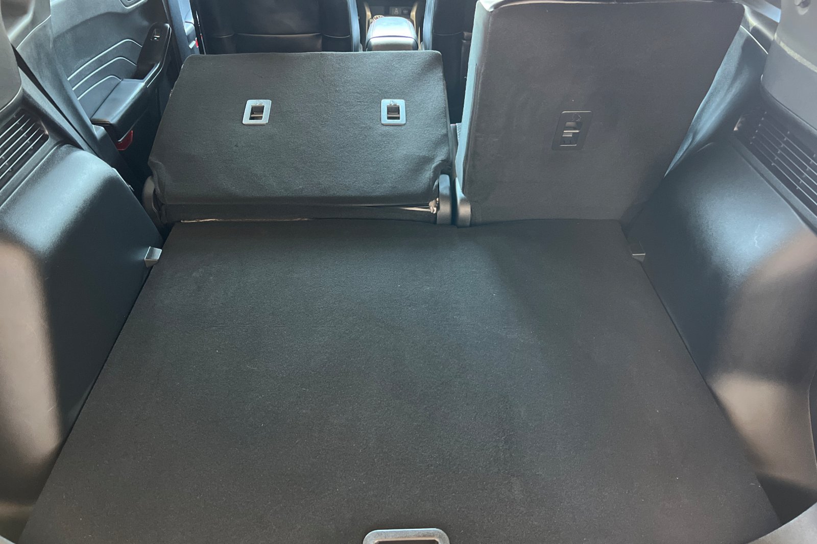 2025 Ford Escape ST-Line photo 15