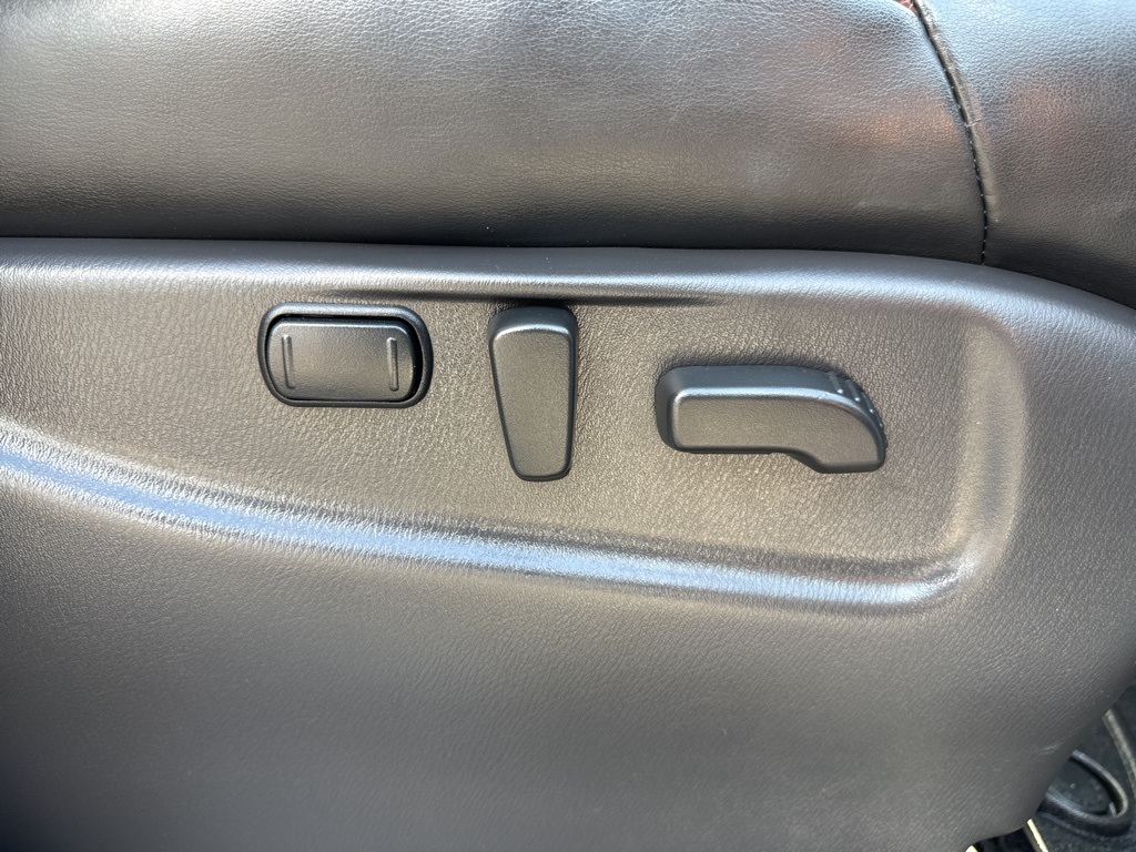 2019 Nissan Armada SL photo 29