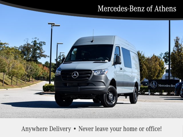 2026 Mercedes-Benz Sprinter Cargo Van Base's photo