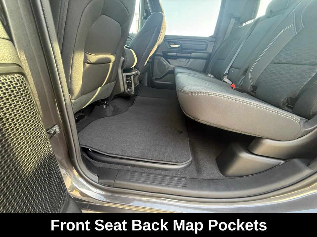 2025 Ram 1500 Tradesman photo 21