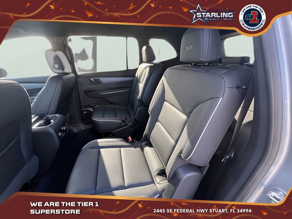 2025 Buick Enclave Sport Touring photo 13