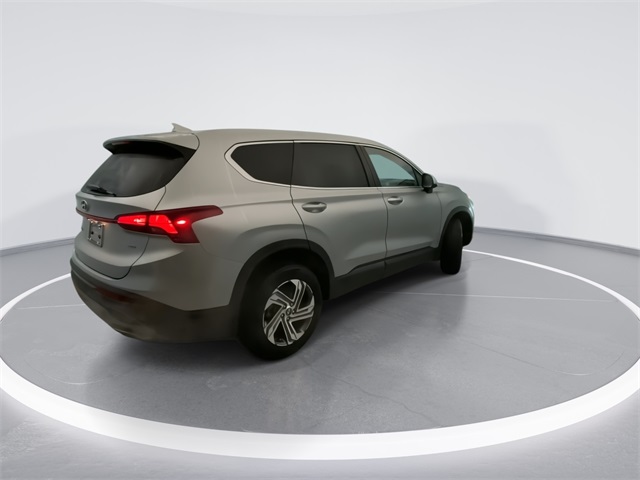 2021 Hyundai Santa Fe SE photo 4