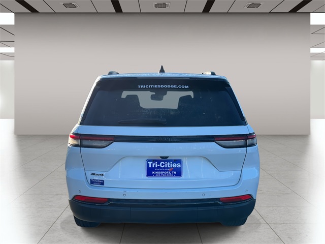 2024 Jeep Grand Cherokee Altitude X photo 3