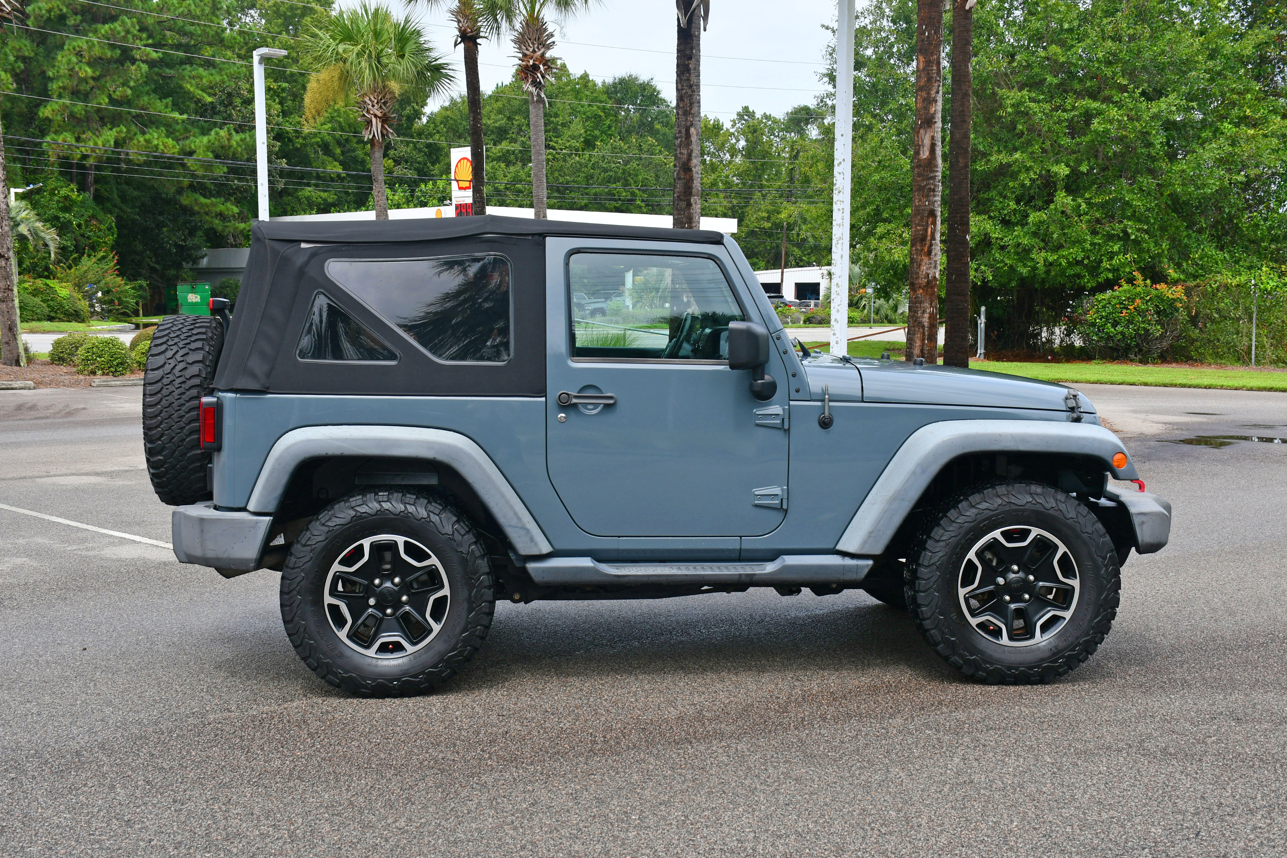 Used 2014 Jeep Wrangler Sport with VIN 1C4AJWAG1EL233424 for sale in Beaufort, SC