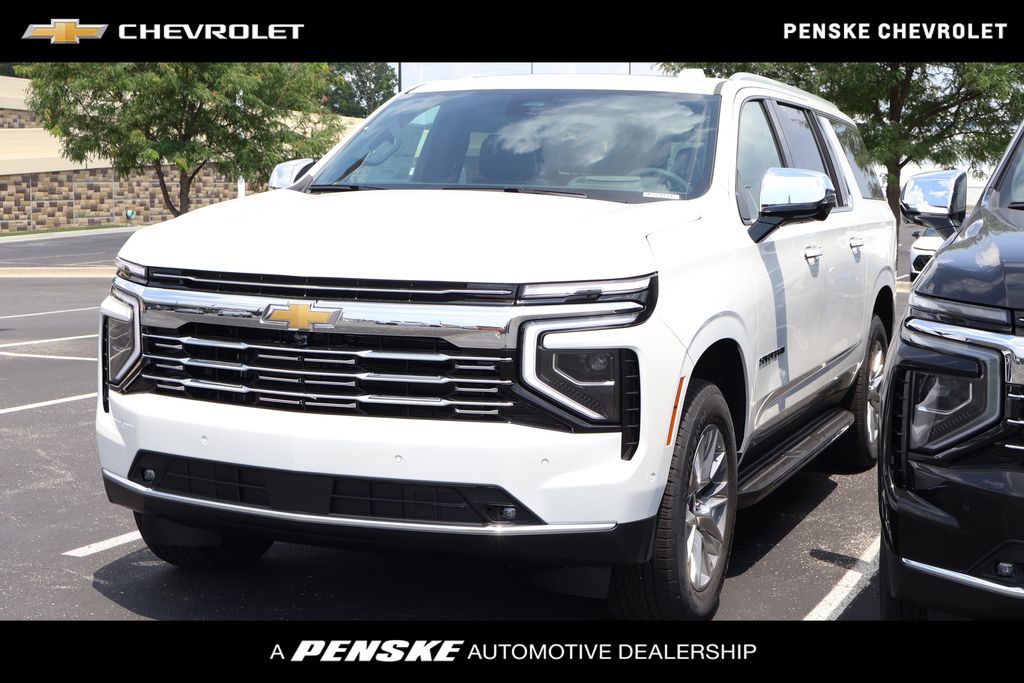 2025 Chevrolet Suburban Premier's photo