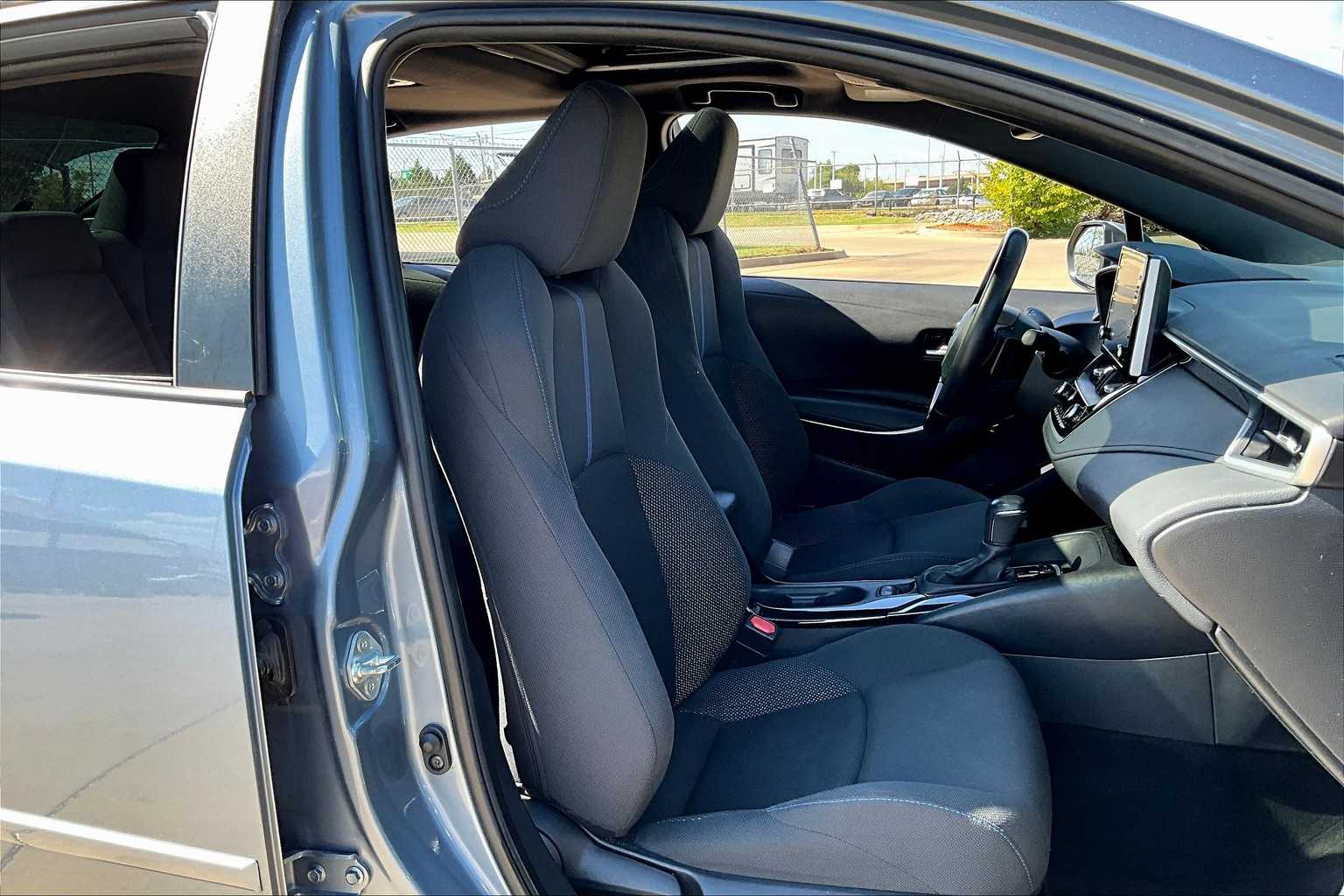 2020 Toyota Corolla SE photo 8