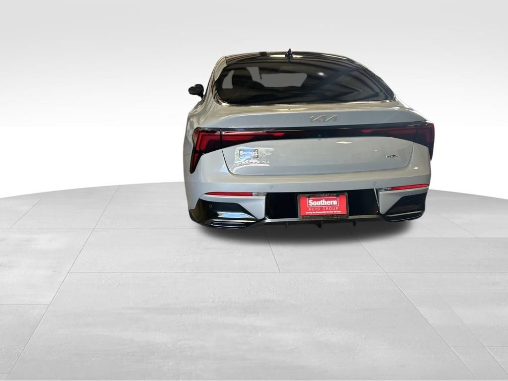 2025 Kia K5 GT-Line photo 4