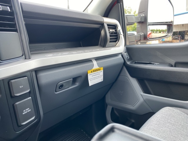 2025 Ford F-250 XL photo 34