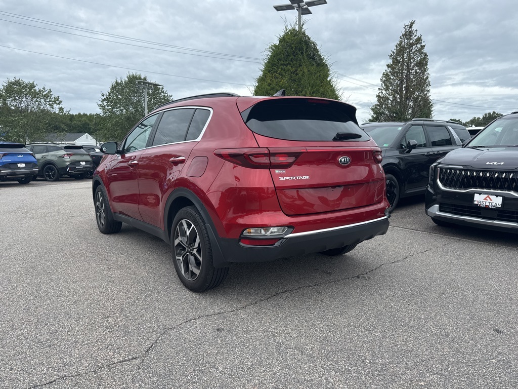 2022 Kia Sportage EX photo 2
