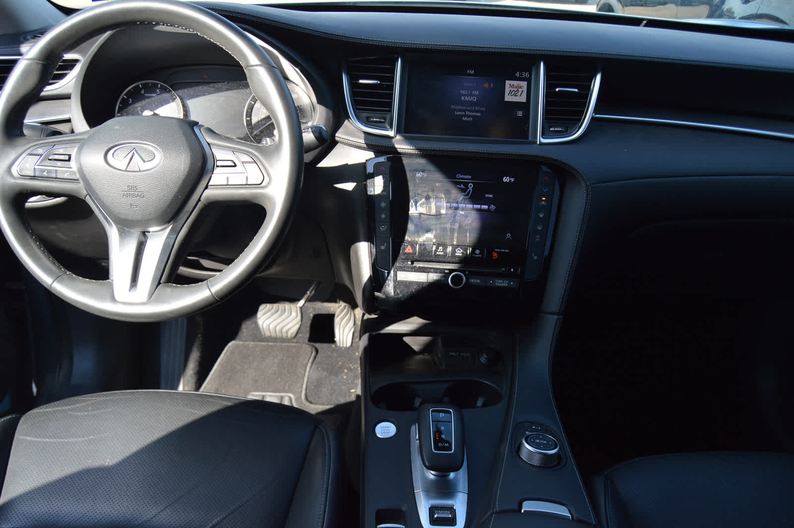 2023 Infiniti QX50 Luxe photo 17