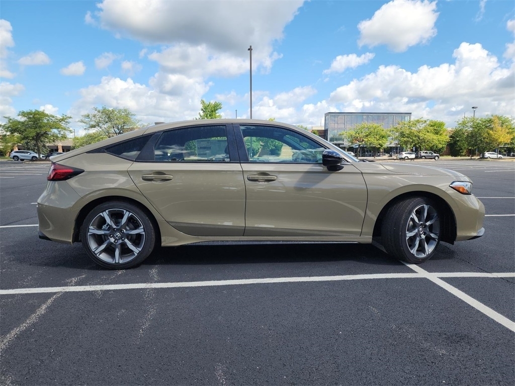 2026 Honda Civic Hybrid Sport Touring photo 9