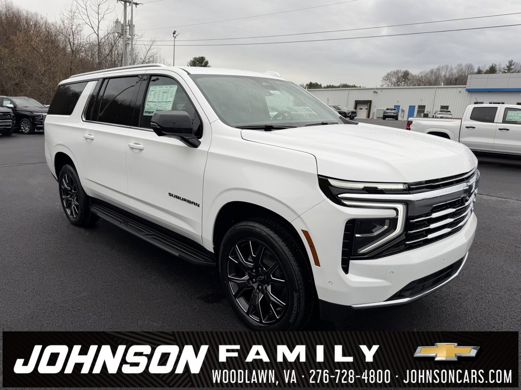 2026 Chevrolet Suburban LT's photo