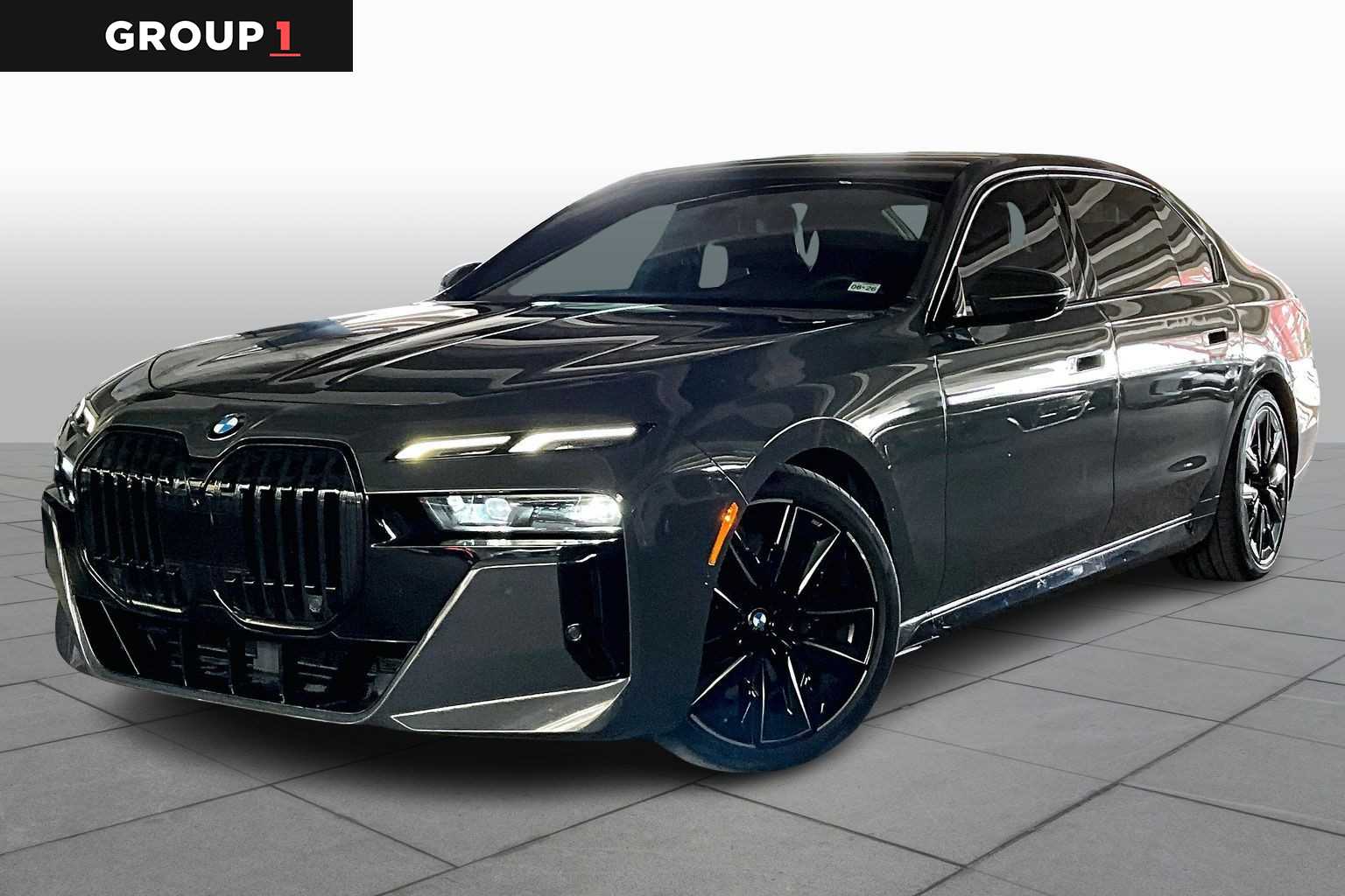 2023 BMW 7 Series 760i's photo