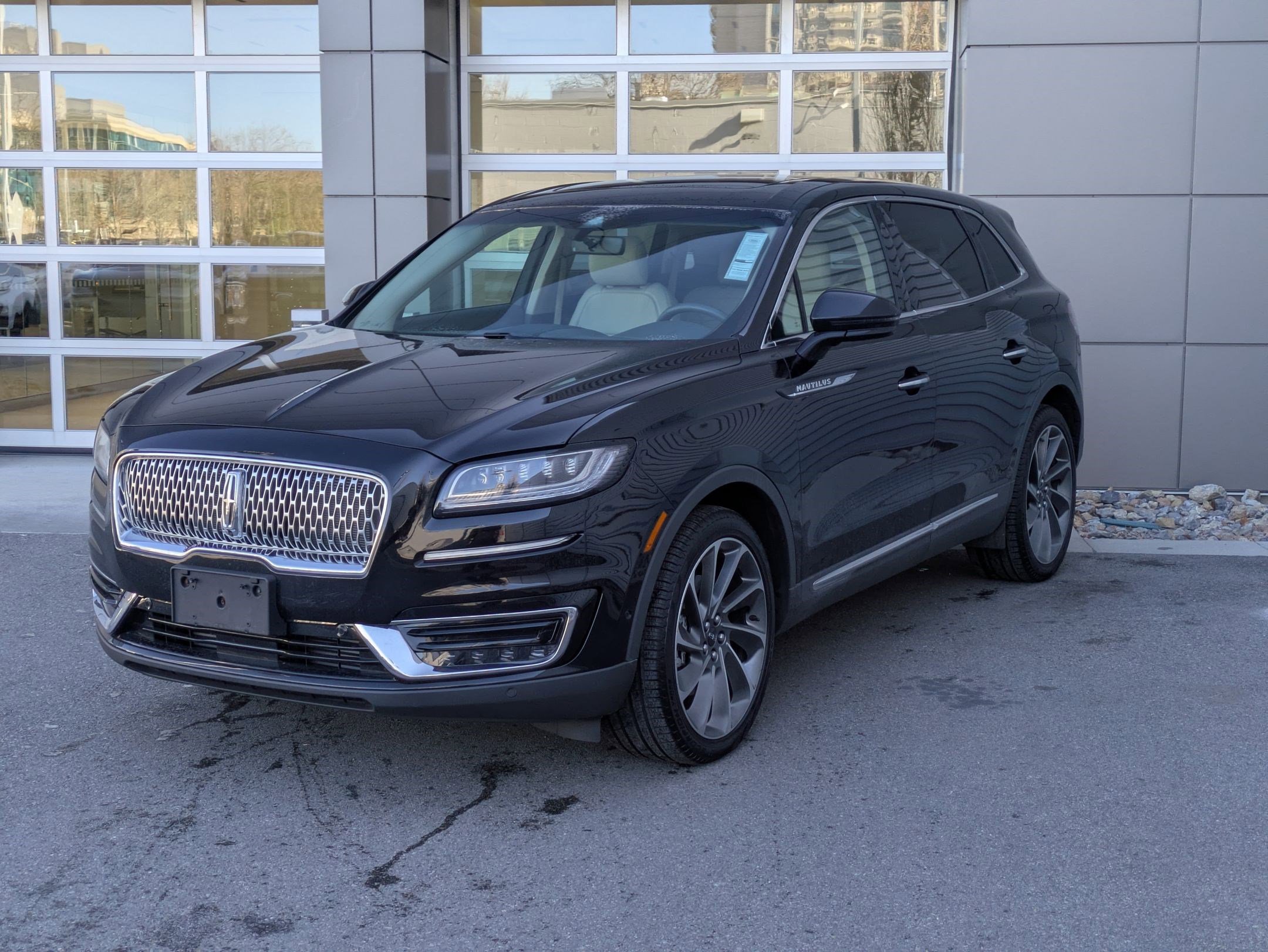 2020 Lincoln Nautilus Reserve's photo