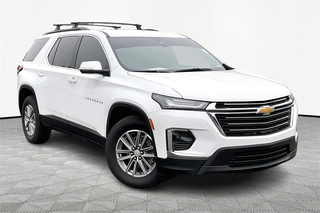 2022 Chevrolet Traverse Cloth photo 2