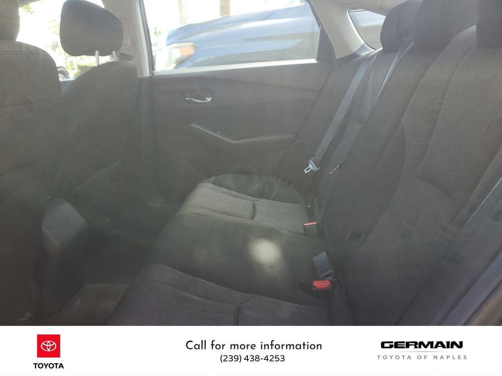 2023 Honda Accord LX photo 16