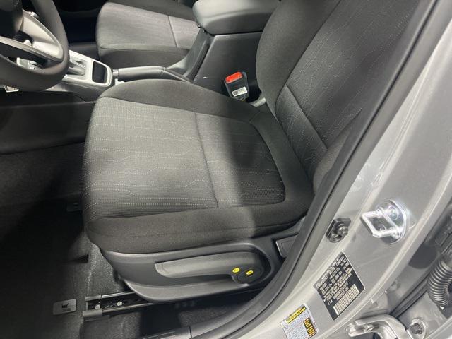 2026 Hyundai Venue SE photo 7