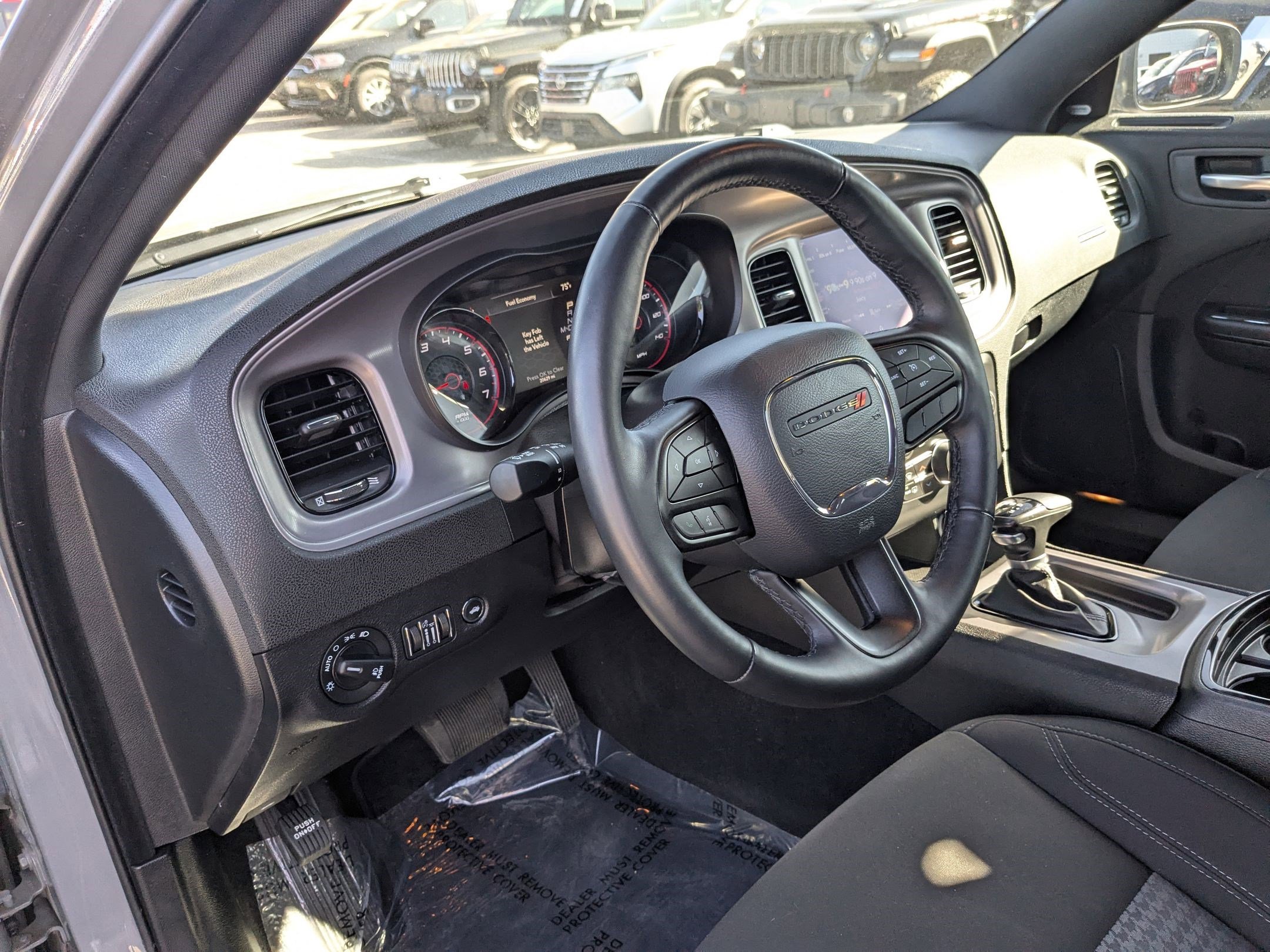2023 Dodge Charger SXT AWD photo 13