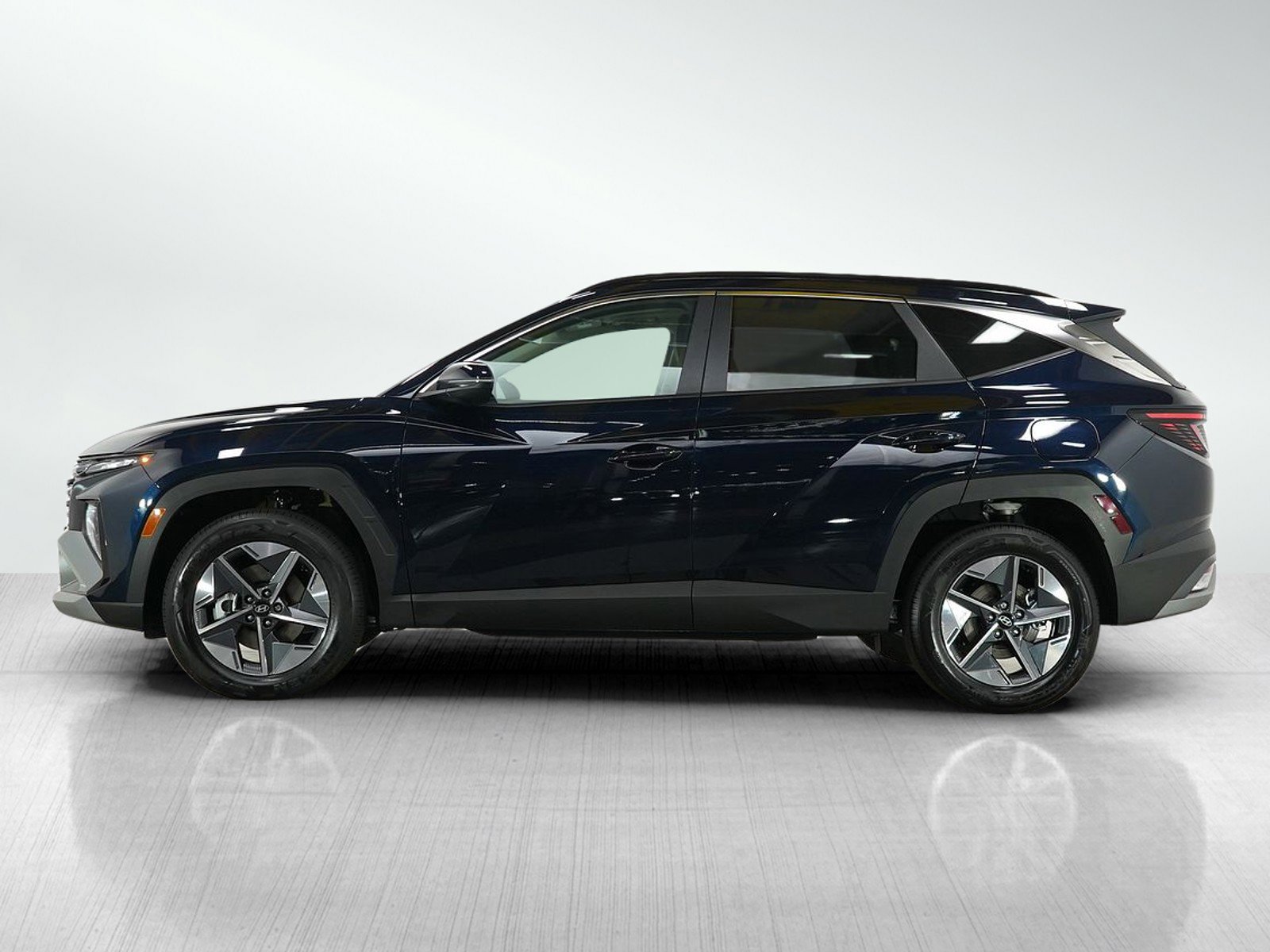 Used 2025 Hyundai Tucson SEL Convenience with VIN KM8JCDD1XSU303090 for sale in Burnsville, Minnesota