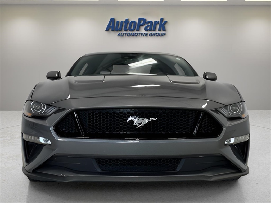 2022 Ford Mustang GT photo 2