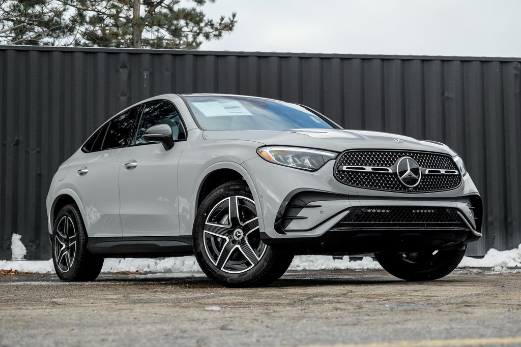 2026 Mercedes-Benz GLC Coupe GLC 300's photo