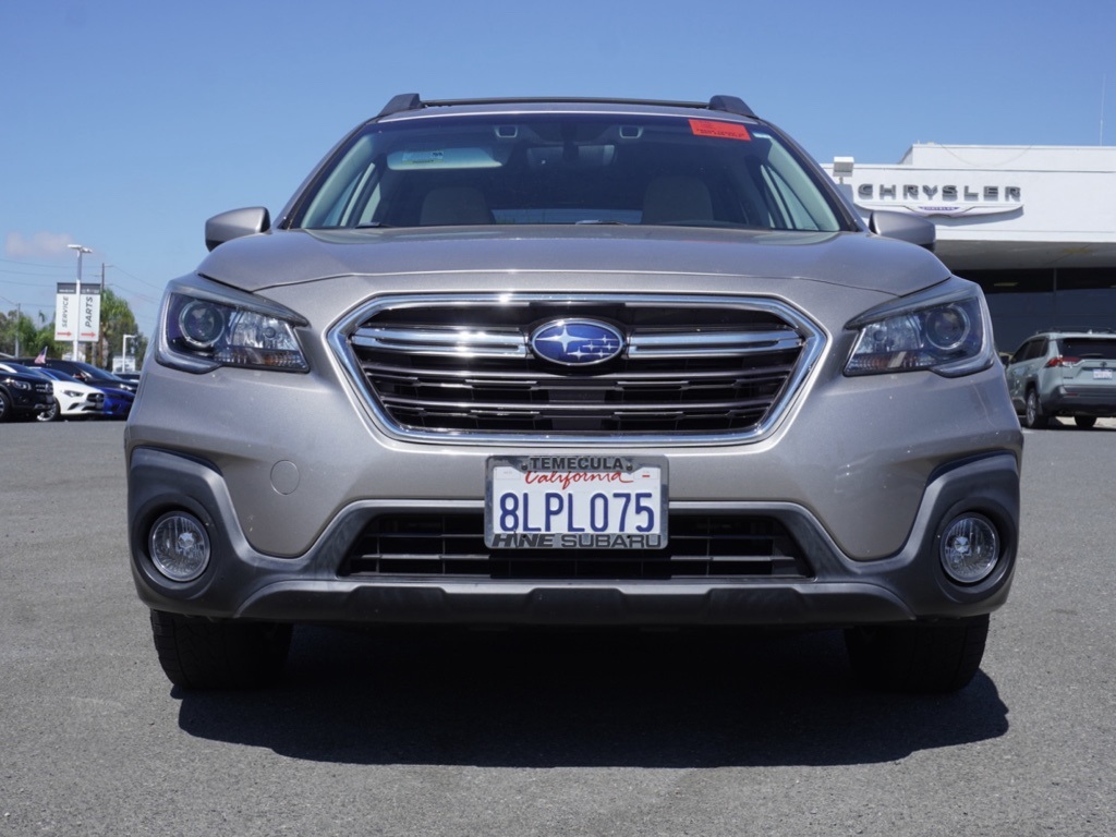 2019 Subaru Outback 2.5i Premium photo 9
