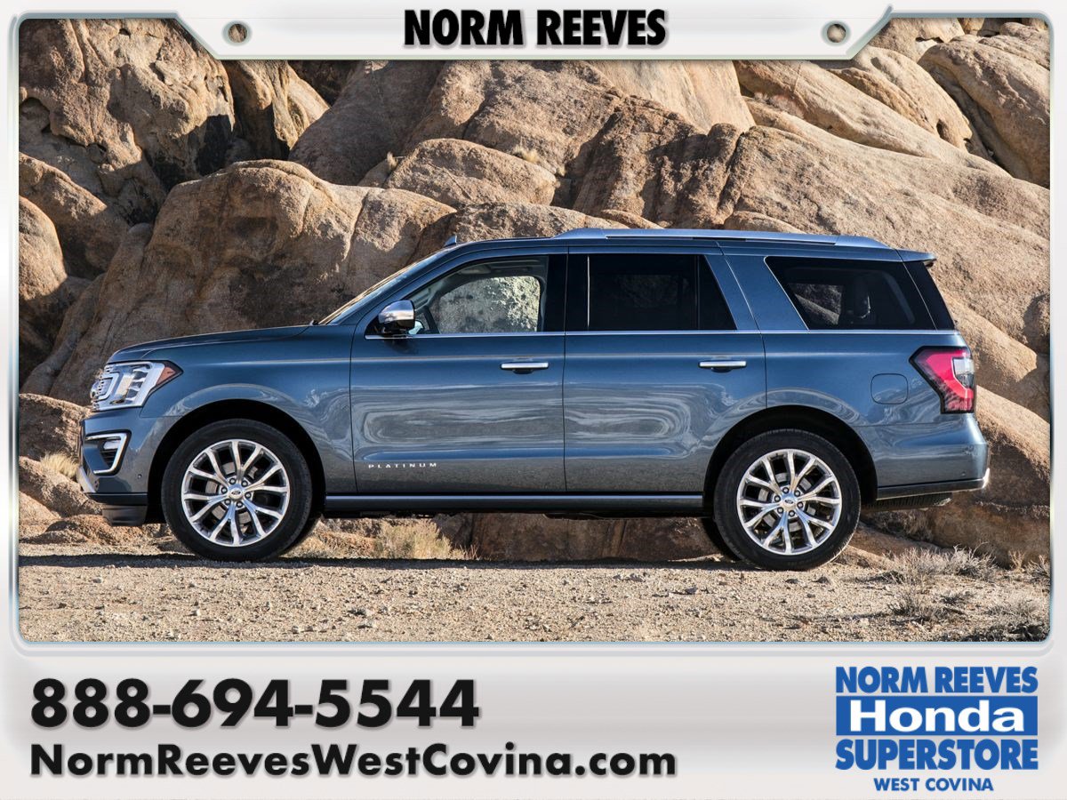 2018 Ford Expedition Limited's photo