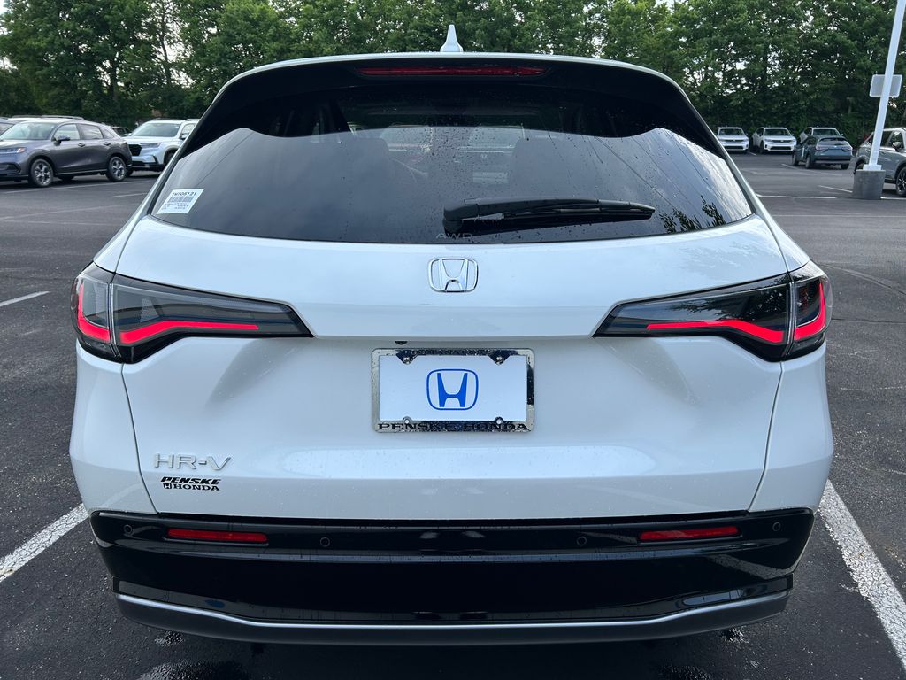 2026 Honda HR-V EX-L photo 4