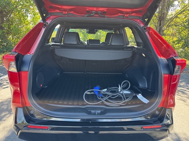 2022 Toyota RAV4 Prime XSE photo 10
