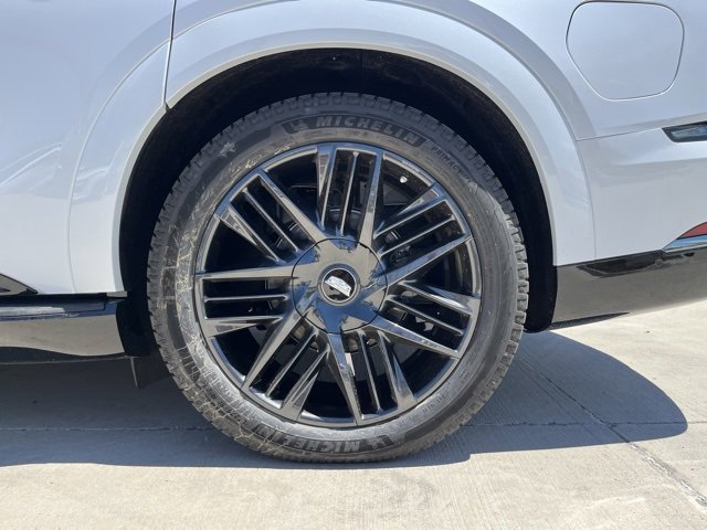 2026 Cadillac Escalade Sport photo 23