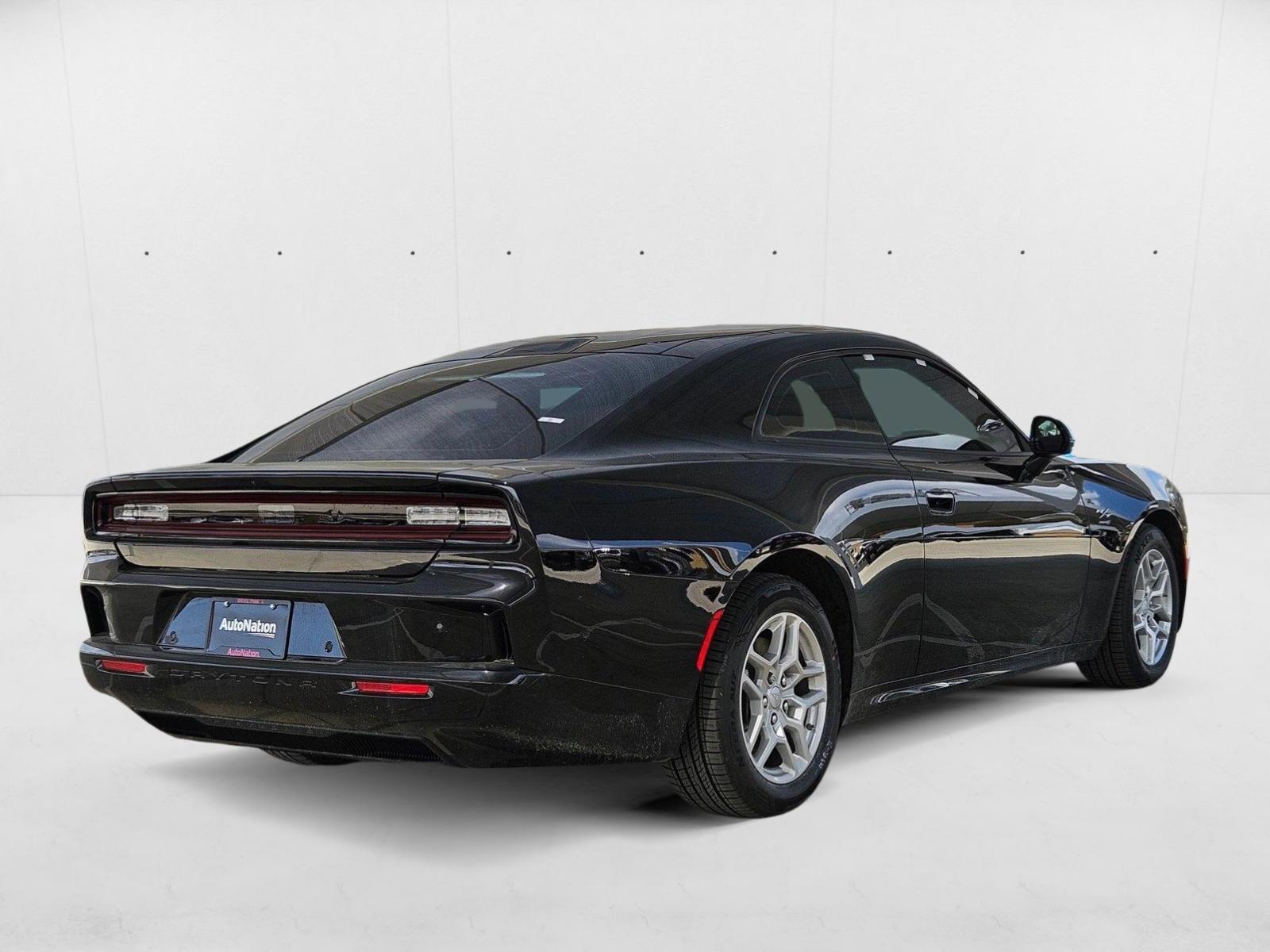 2025 Dodge Charger Daytona R/T photo 2