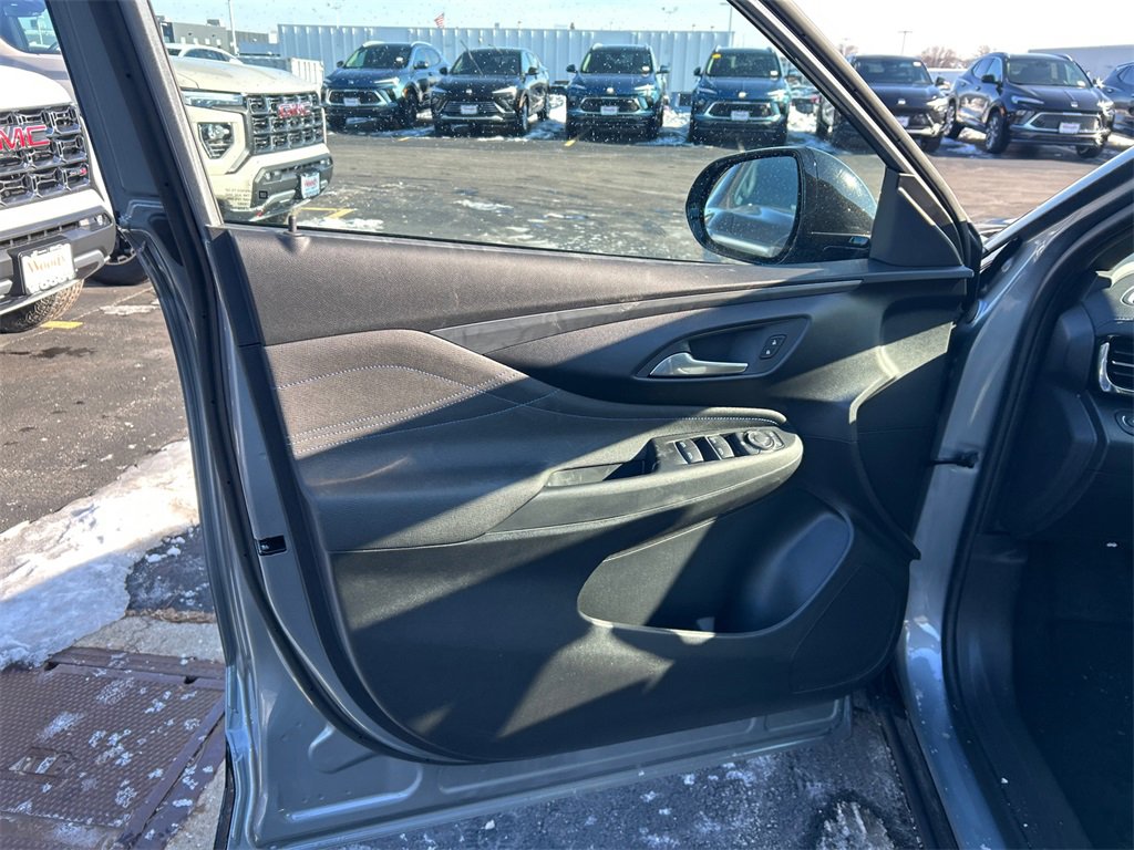 2026 BUICK ENVISTA - Image 14