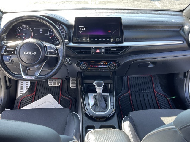 2023 Kia Forte GT-Line photo 24