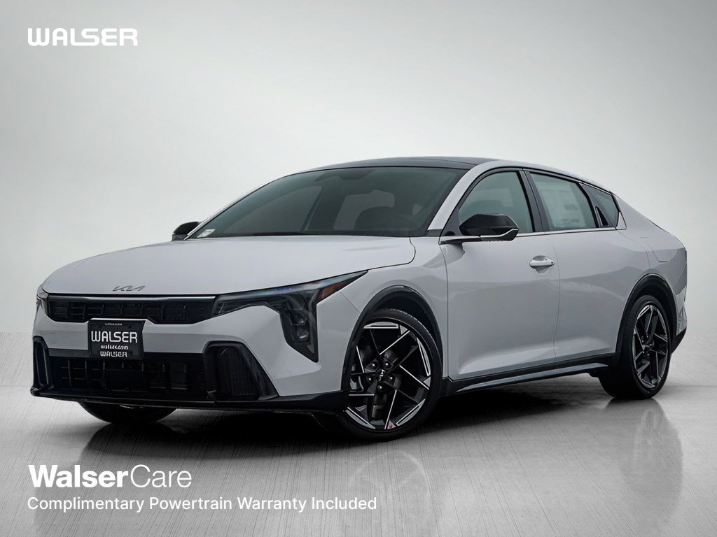 2025 Kia K4 GT-Line's photo