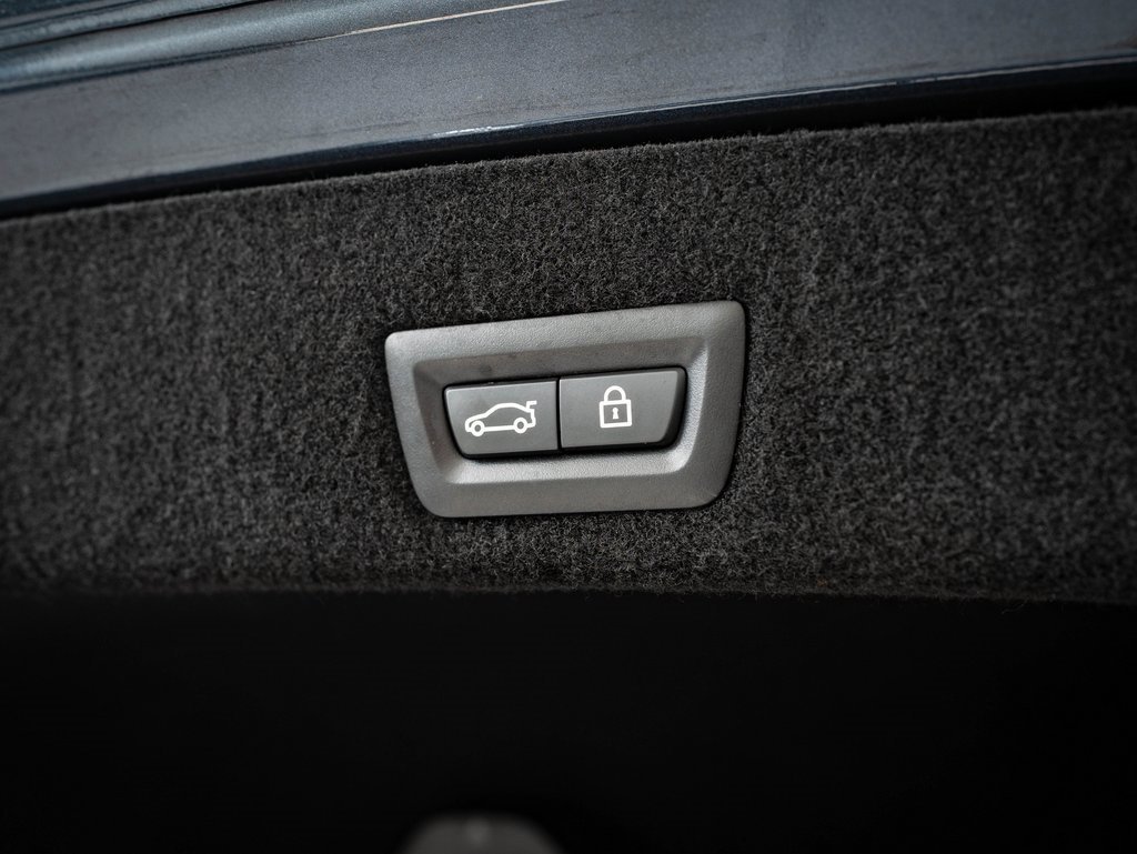 2020 Bmw 740i Sedan photo 13