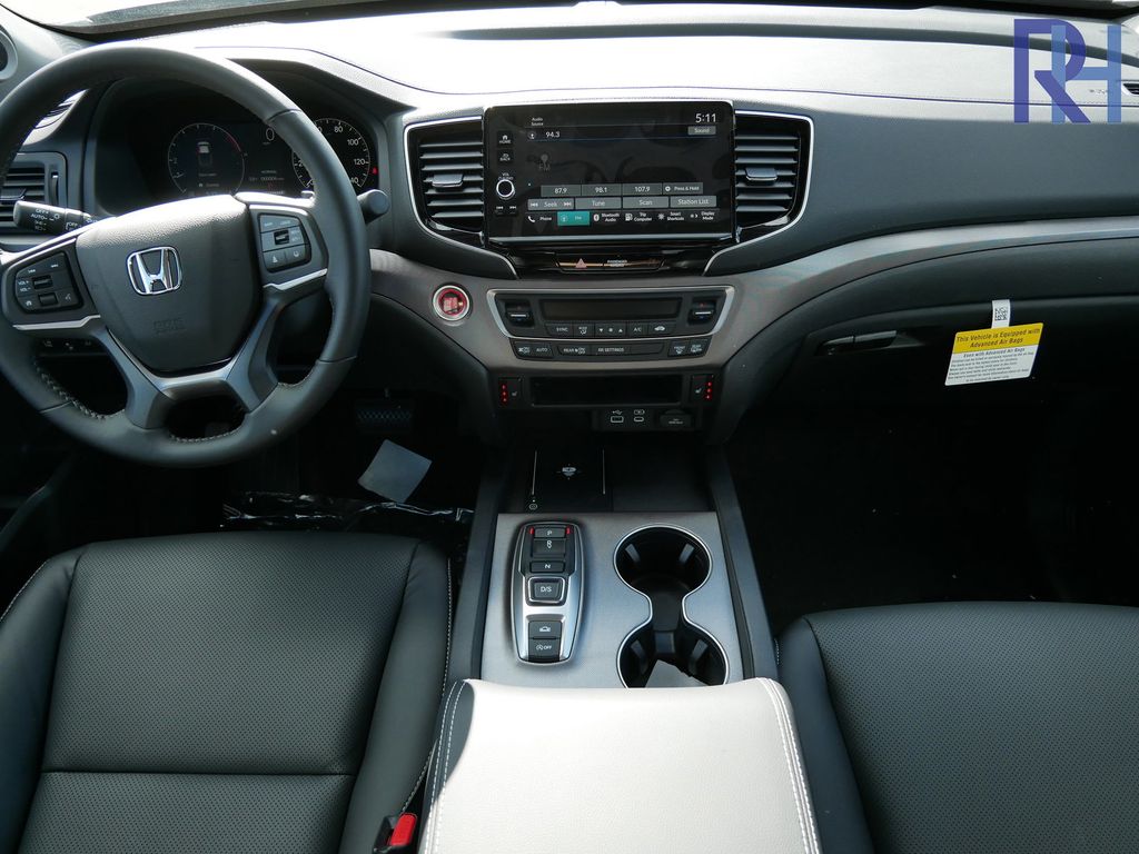 2025 Honda Ridgeline RTL photo 6