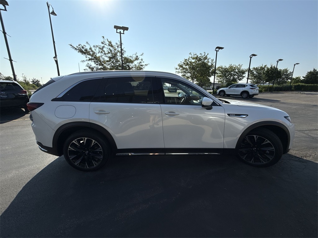 2024 Mazda CX-90 Plug-in Hybrid Premium photo 3