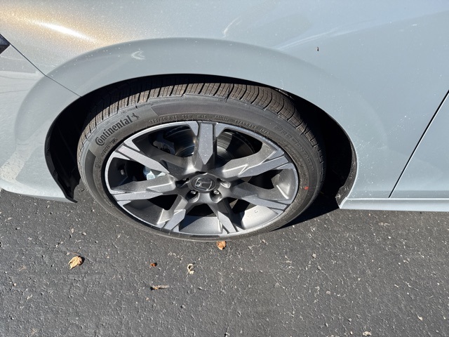 2026 Honda Civic Hybrid Sport Touring photo 4