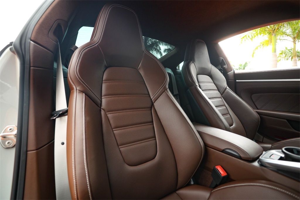2022 Porsche 911 Turbo S photo 39