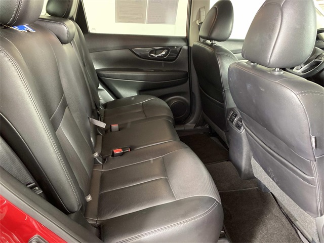 2017 Nissan Rogue SL photo 12