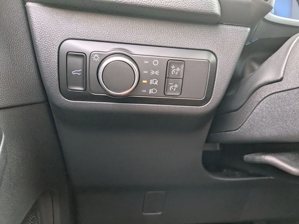 2025 Ford Escape ST-Line photo 24