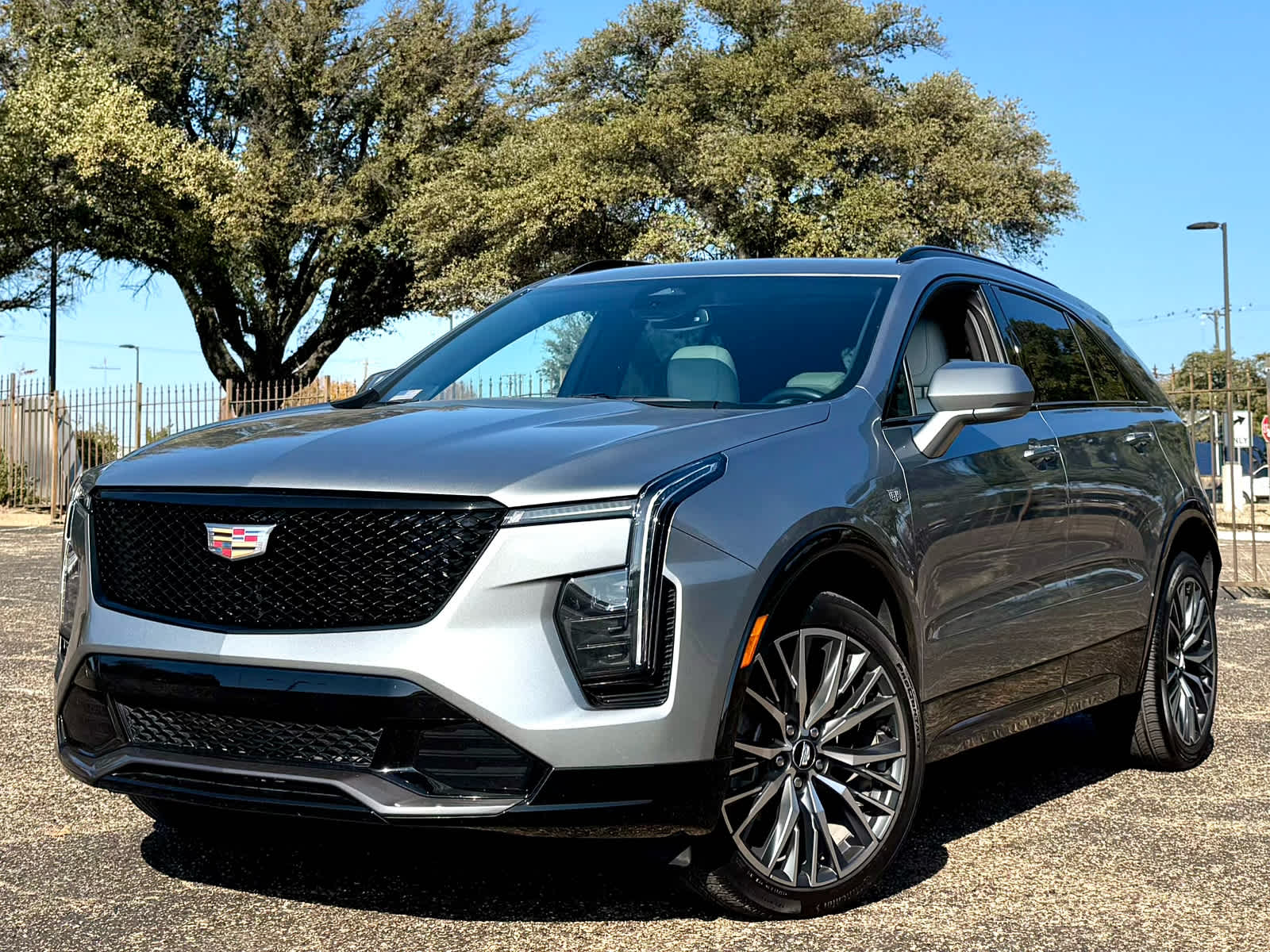2024 Cadillac XT4 Sport's photo