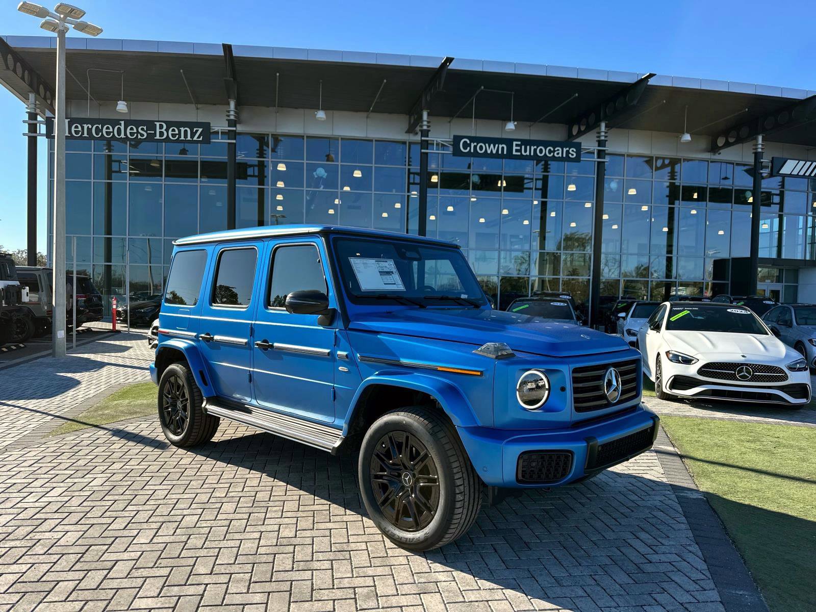 2025 Mercedes Benz G photo 2