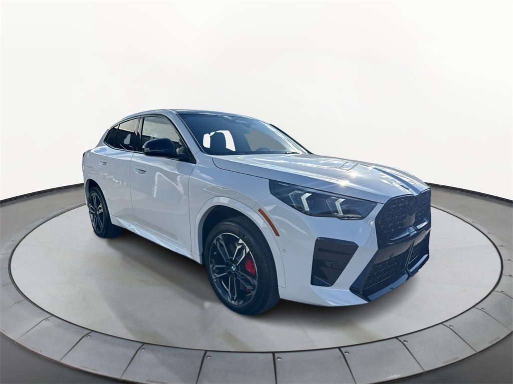 2026 BMW X2 28i's photo