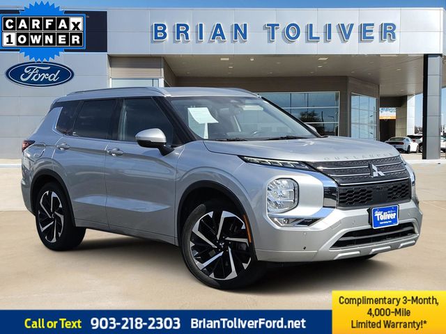 2022 Mitsubishi Outlander SEL Special Edition's photo