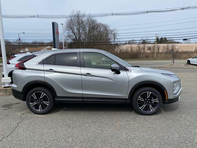 2024 Mitsubishi Eclipse Cross SE photo 2